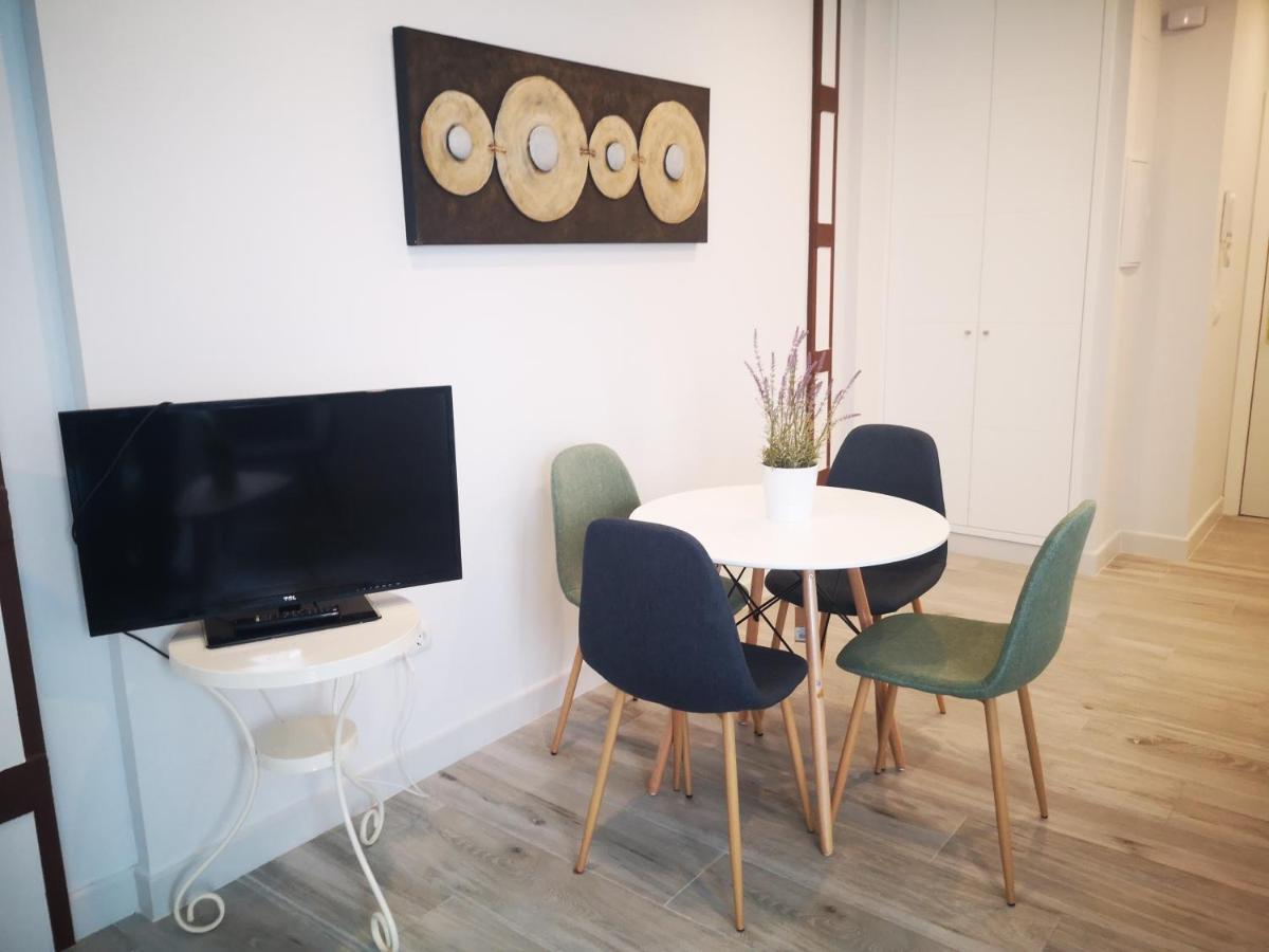 Beautiful Apartment In The Heart Of Севиля Екстериор снимка